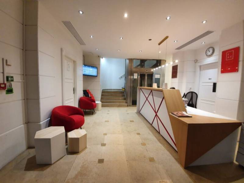 Recherche accordeur de pianos à Paris 75008