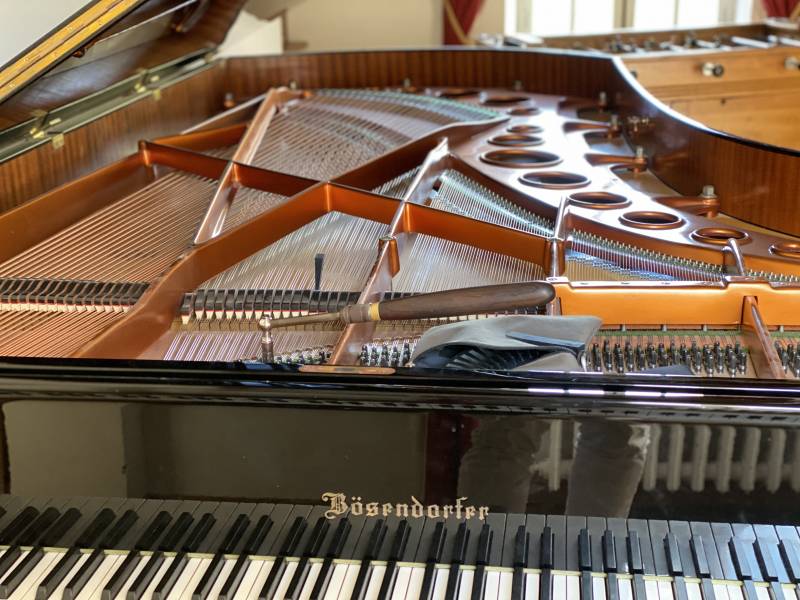 Recherche accordeur de pianos à Houilles 78800